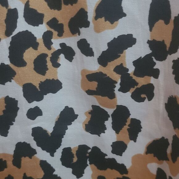 Aritzia Babaton Leopard Cami Tank Top - Picture 4 of 10